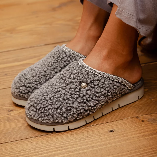 Soft teddy slipper | LOXI CI2599 - GREY | Grünland