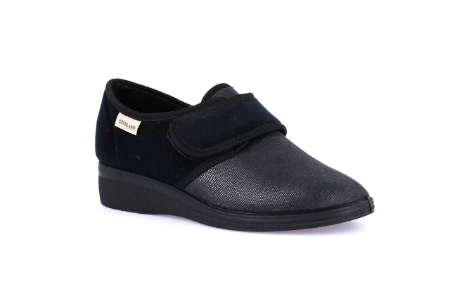 Stretch slipper with hook and loop closure | IRAE PA0598 - BLACK | Grünland