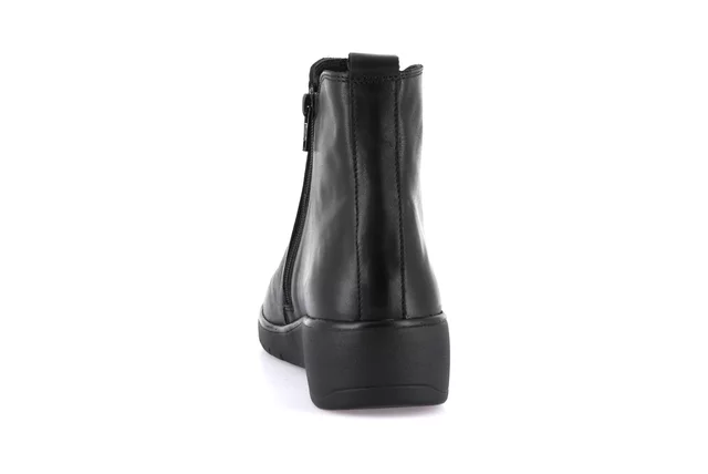 Ankle boot with zip | NETA PO2291 - BLACK | Grünland