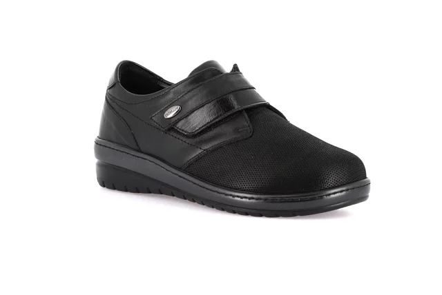 Shoe with maxi velcro closure and extra large fit | NILE SC5393 - black