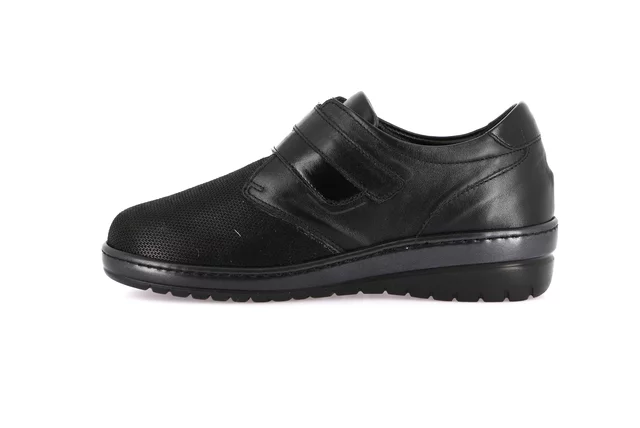 Shoe with maxi velcro closure and extra large fit | NILE SC5393 - BLACK | Grünland