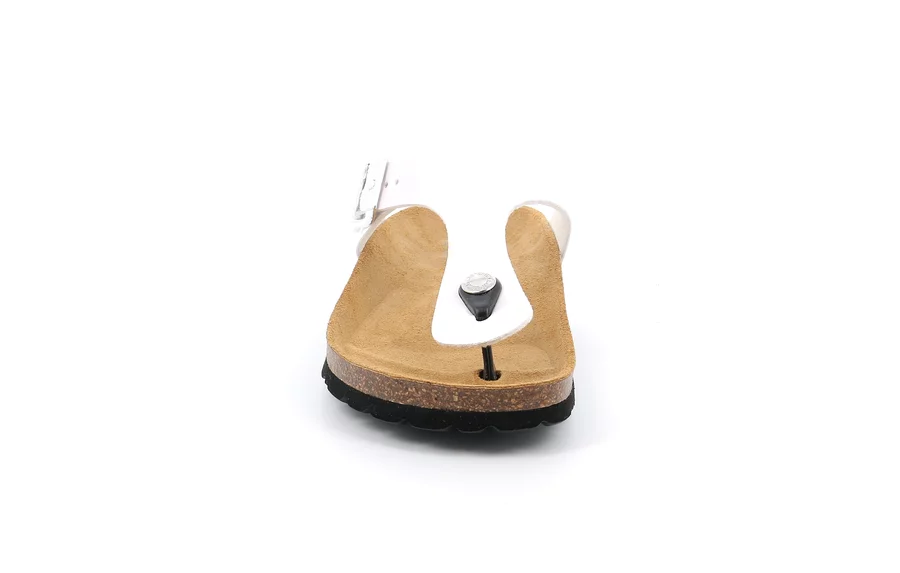 Patent leather Flip-flop | SARA CC4025 - WHITE | Grünland