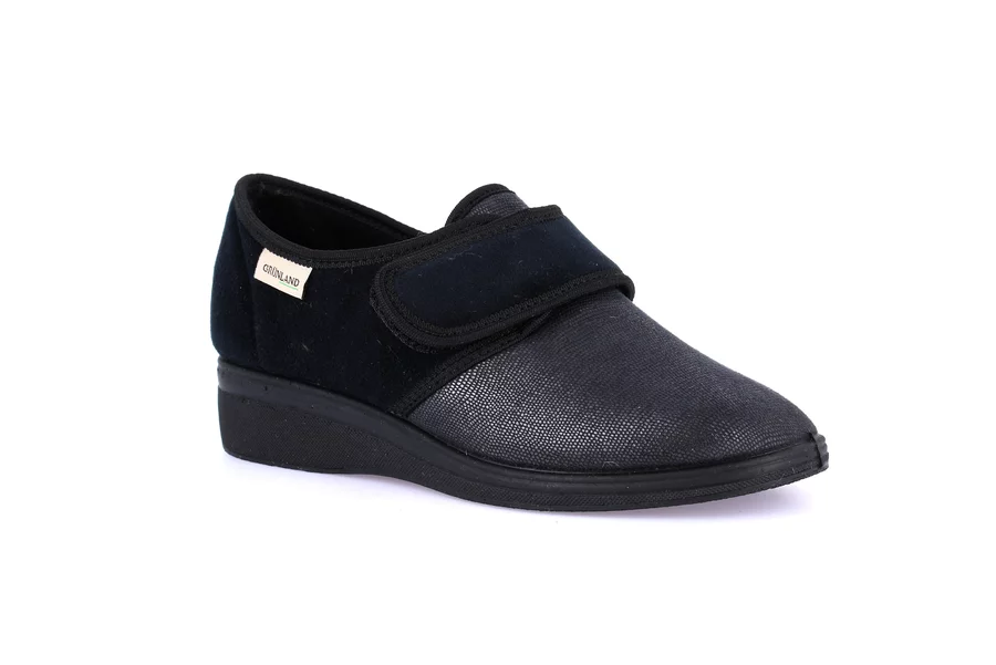 Stretch slipper with hook and loop closure | IRAE PA0598 - BLACK | Grünland