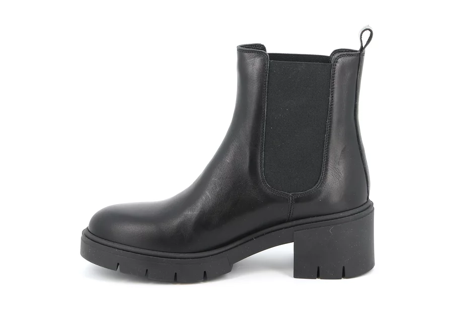 Ankle boot with elastic in soft leather | ZAME PO2249 - BLACK | Grünland