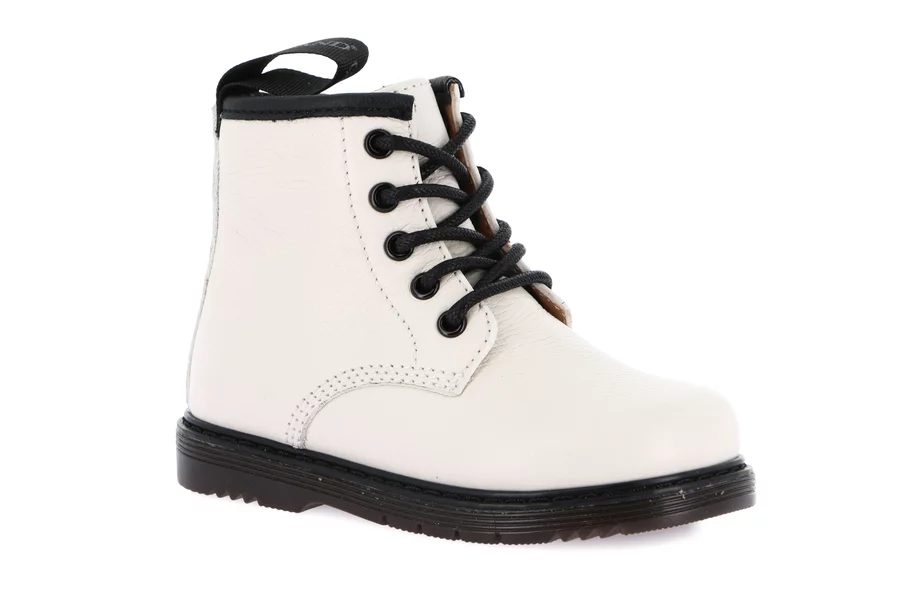 Echtleder-Stiefelette erste Schritte