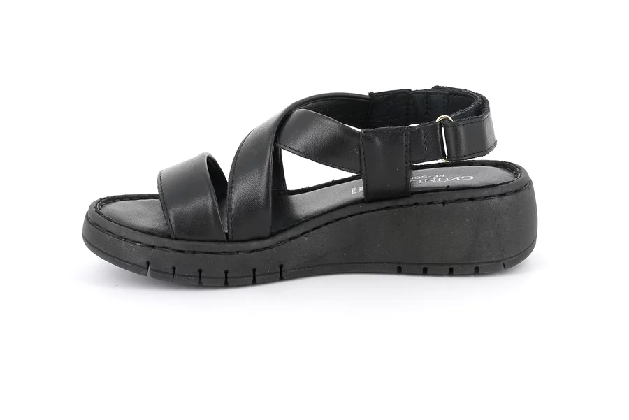 Comfort sandal with a sporty style | GILI SA1198 - BLACK | Grünland