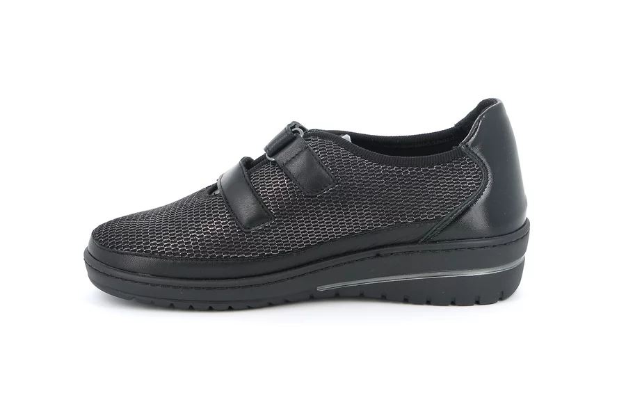 Comfort shoes with double hook-and-loop closure | NILE SC4160 - BLACK | Grünland